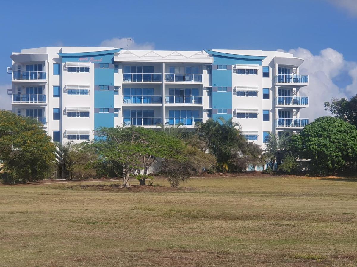 Koola Beach Apartments Bargara Buitenkant foto