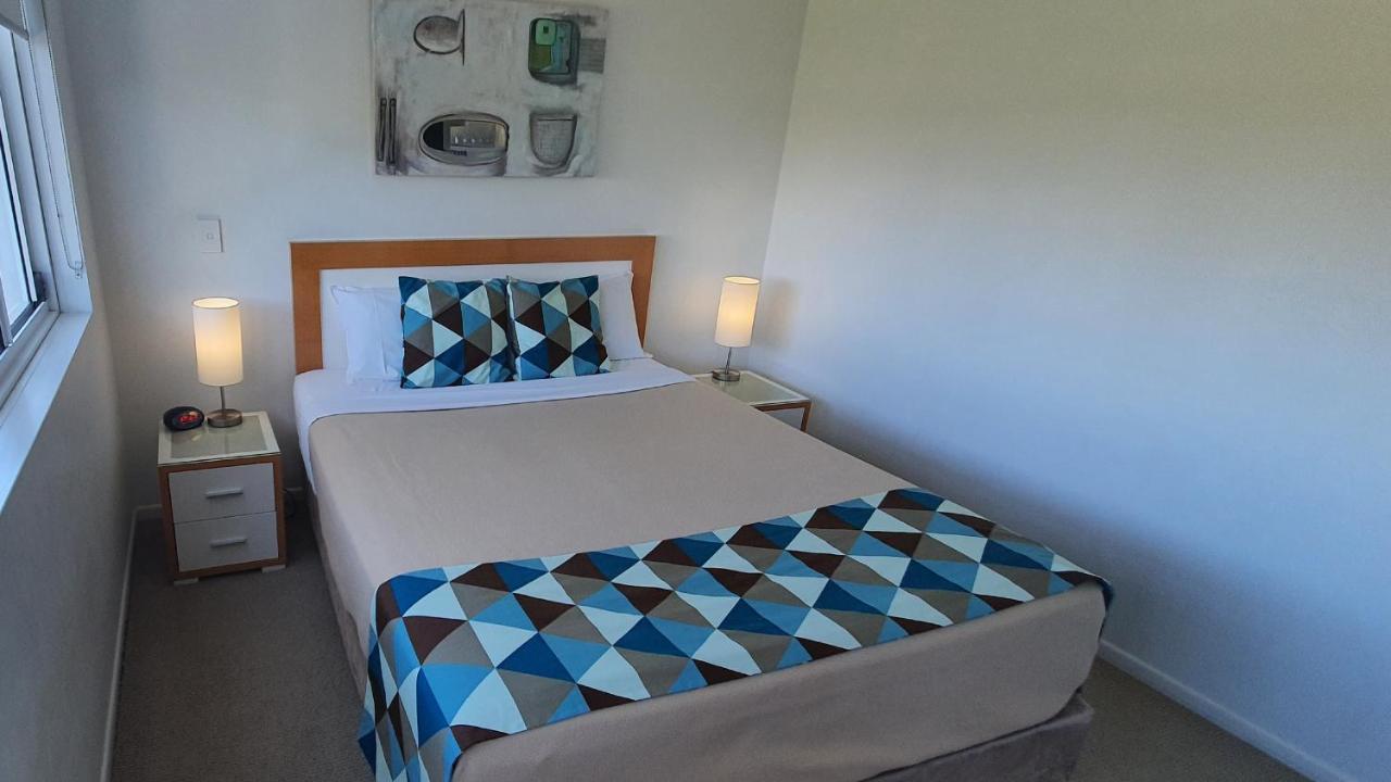 Koola Beach Apartments Bargara Buitenkant foto
