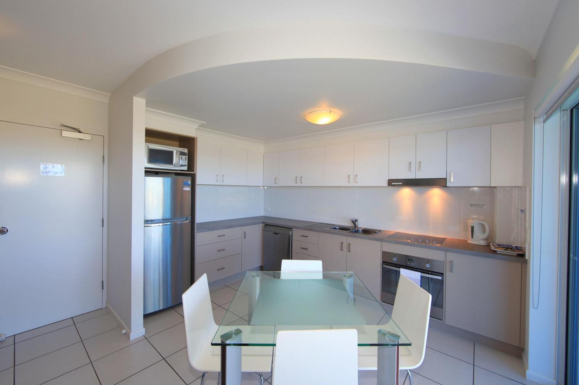 Koola Beach Apartments Bargara Kamer foto