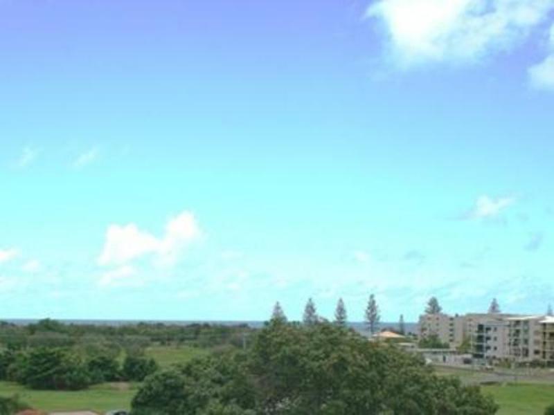 Koola Beach Apartments Bargara Buitenkant foto