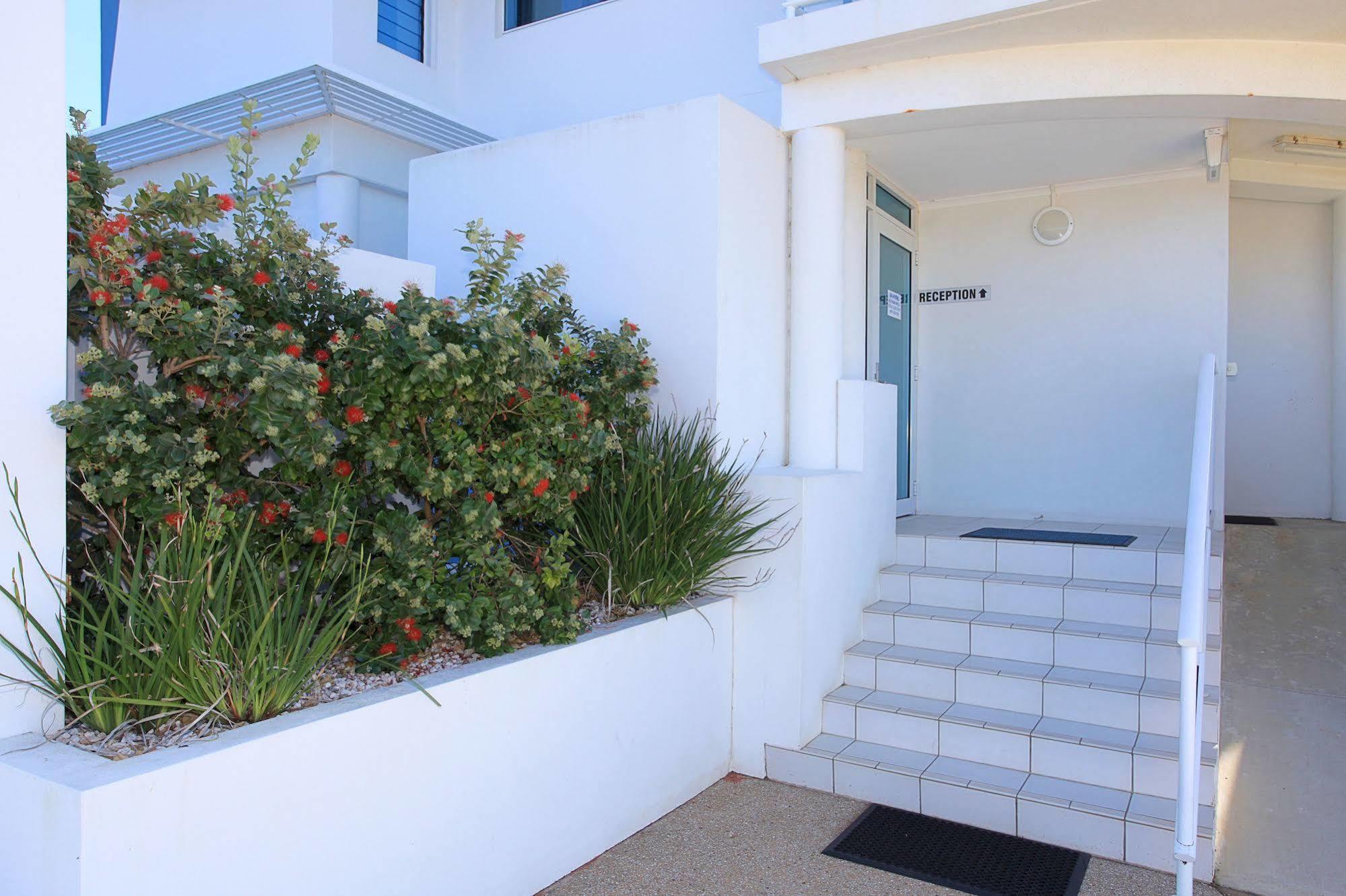 Koola Beach Apartments Bargara Buitenkant foto